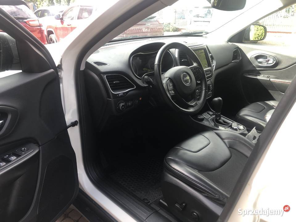 JEEP CHEROKEE KL 32 V6 LIMITED 4X4 Cherokee Łapy sprzedam