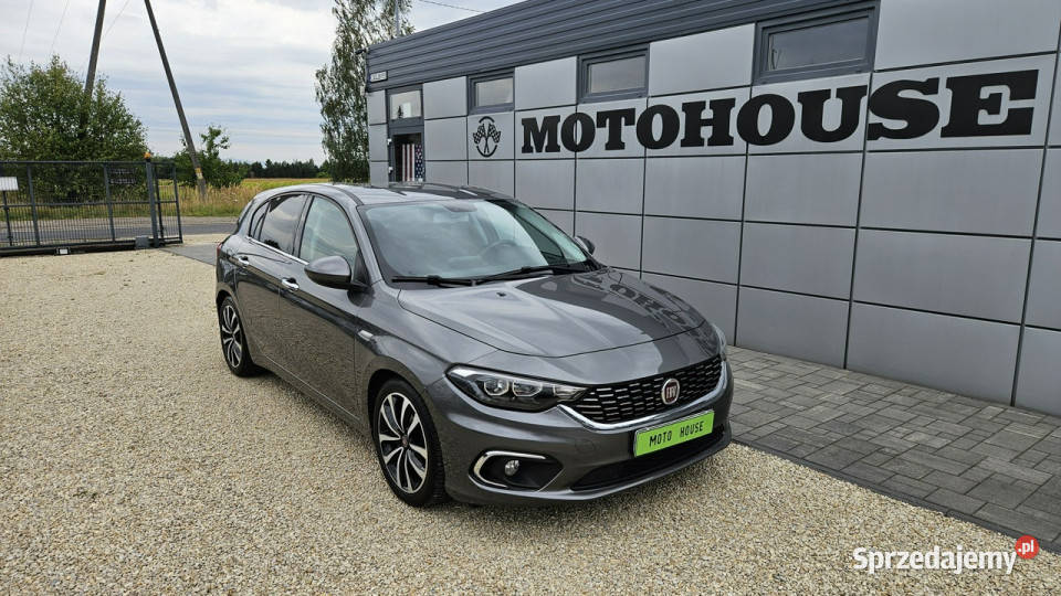 Fiat Tipo Navi kamera tjet II 2016 czujnik deszczu Tipo