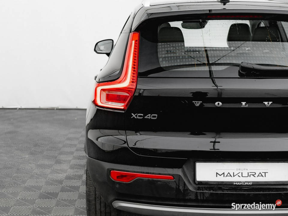 Volvo XC 40 CB373NCT5 PlugIn Hybrid Inscription kamera cofania Gdańsk sprzedam