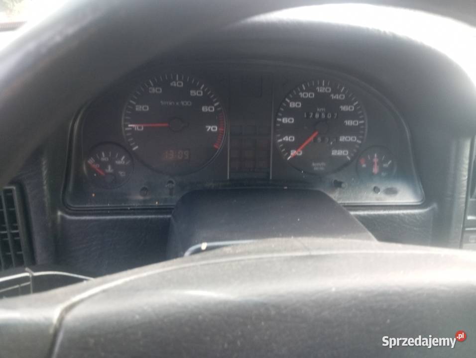 Audi 80 klasyk 178 przebiegu nieuszkodzony Krasnystaw sprzedam