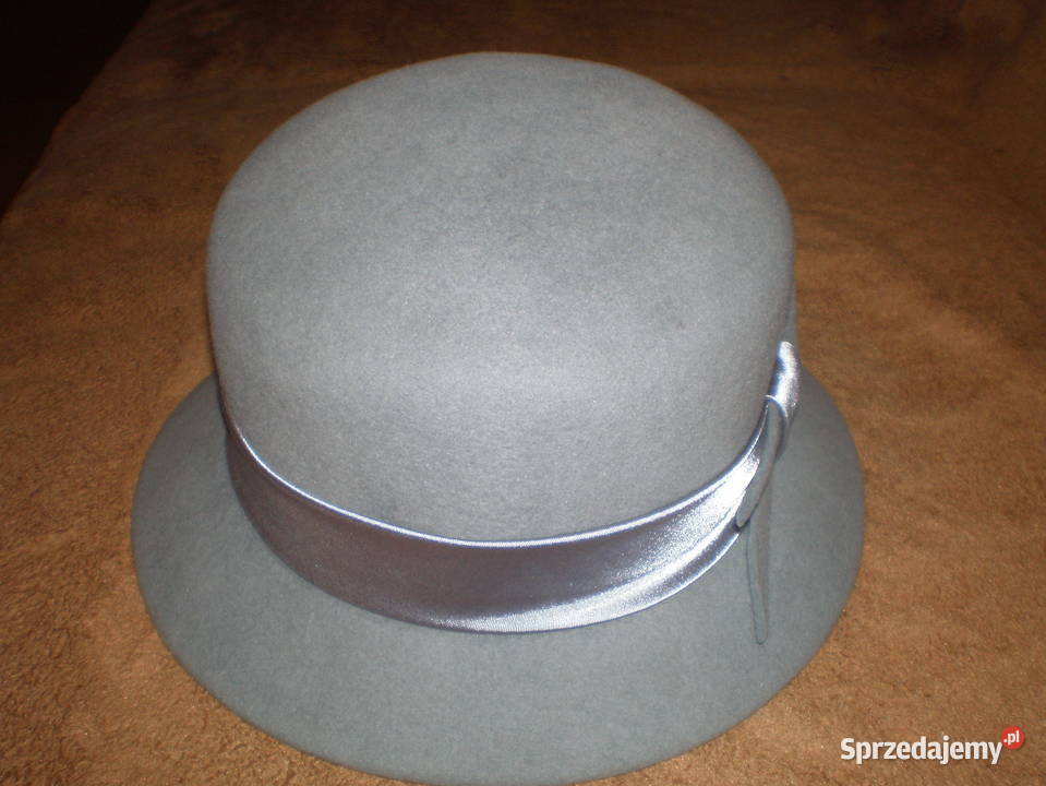 Sprzedam kapelusz damski filcowy używany stan Galanteria i dodatki Piekary Śląskie
