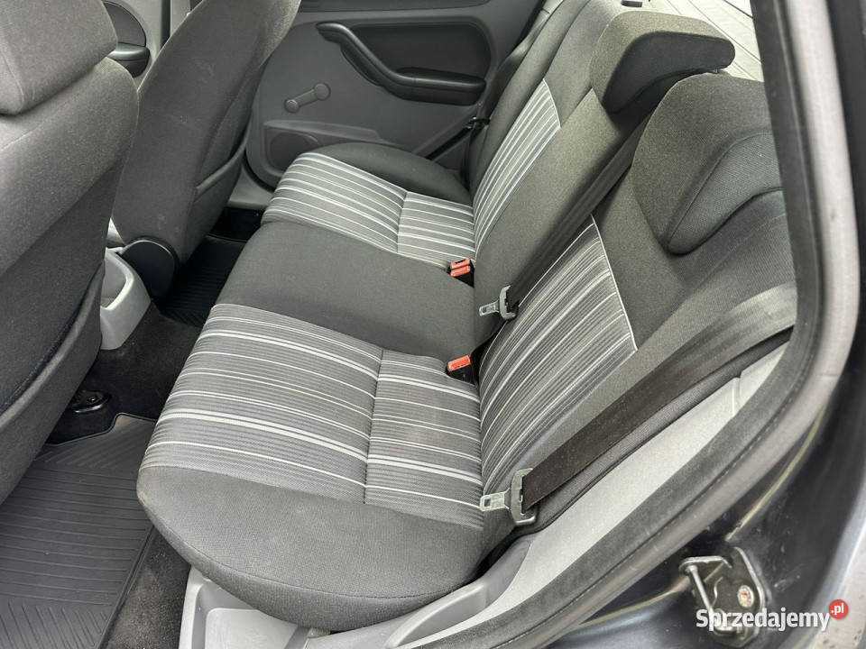 Ford Focus Titanium mocna benzyna podgrzewana aluminiowe felgi Wejherowo sprzedam