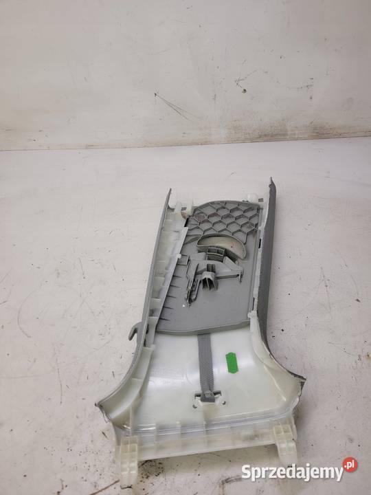 OSŁONA SŁUPKA B LEWA AUDI A4 B9 AVANT 8W0867243E śląskie Przystajń