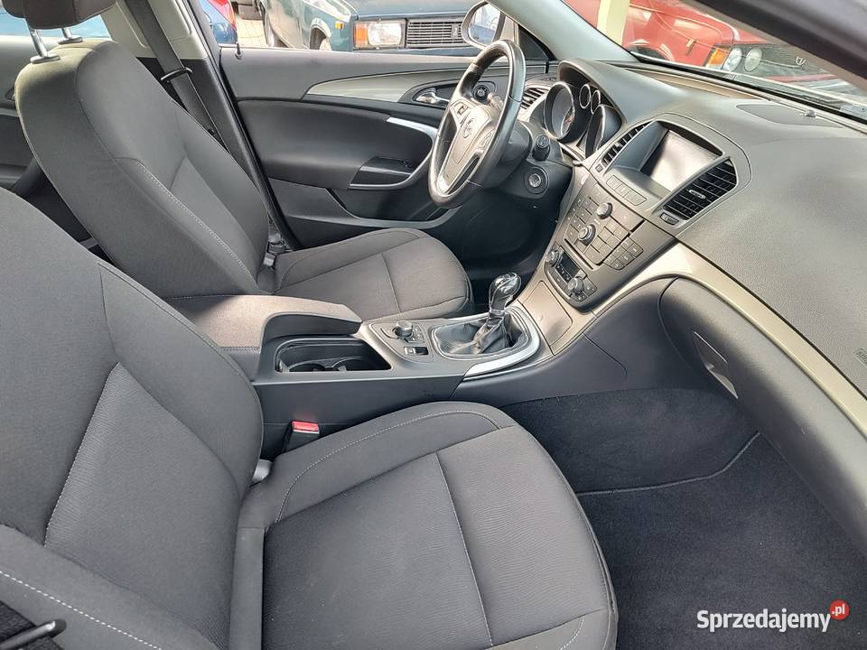 OPEL INSIGNIA 18 BENZYNA Leszno sprzedam