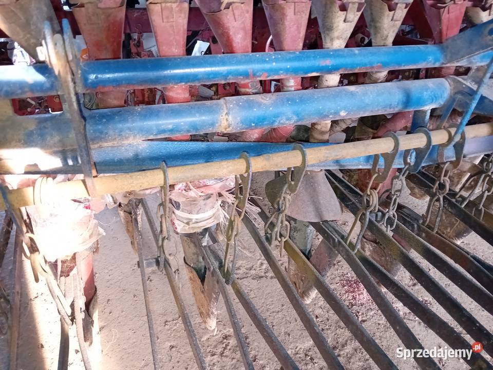 Sprzedam siewnik produkcji polskiej jeden Pilzno