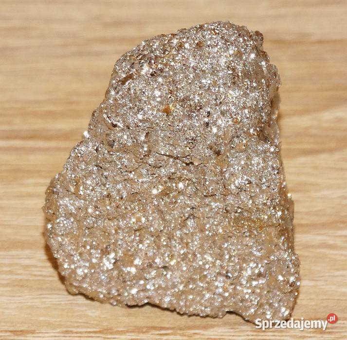 Piryt naturalny zlepek zrost kryształów siarczku sprzedam