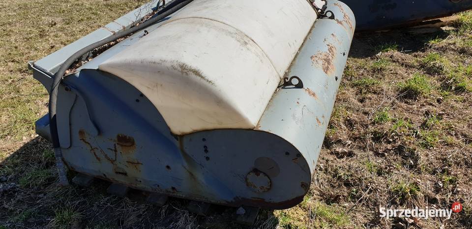 Zamiatarka 2x uszkodzony świętokrzyskie Jędrzejów