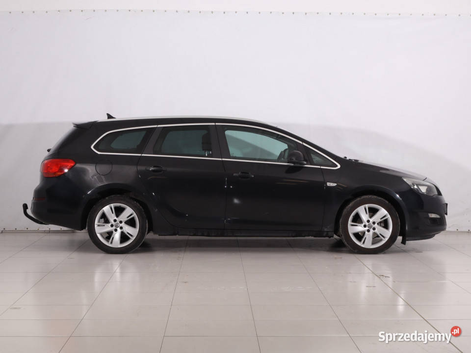 Opel Astra 14 T ASR (kontrola trakcji) Samochody osobowe Piaseczno
