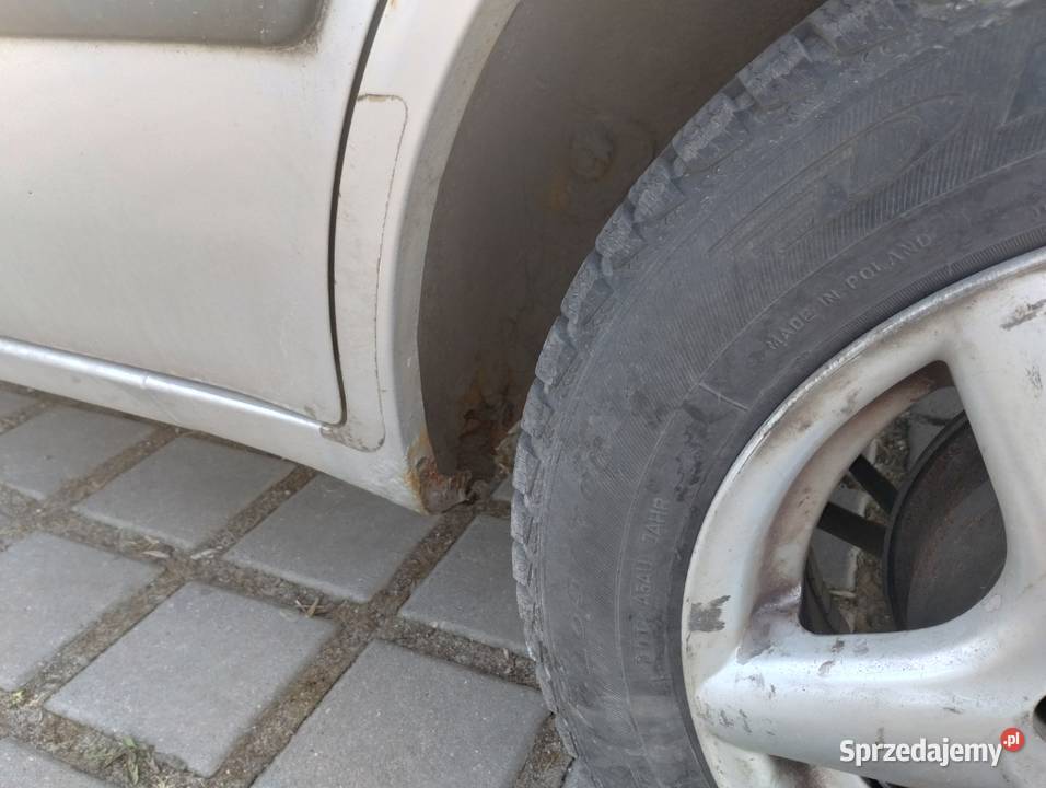 Toyota Corolla 2001 Lifting 97KM łódzkie Piotrków Trybunalski sprzedam