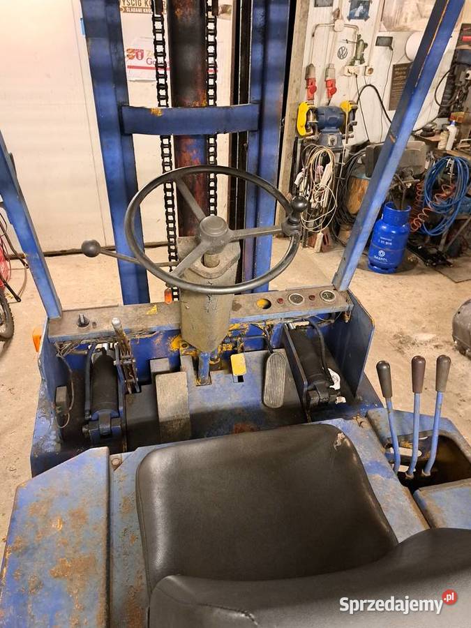 Widlak 3 tony Wózki widłowe Golub-Dobrzyń