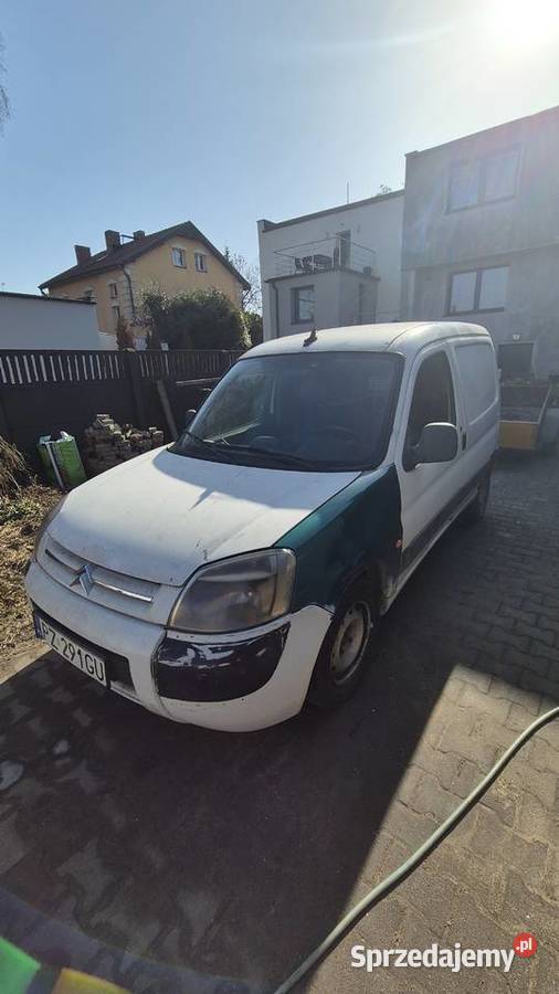 Syndyk sprzeda samochód ciężarowy Citroen sprzedam