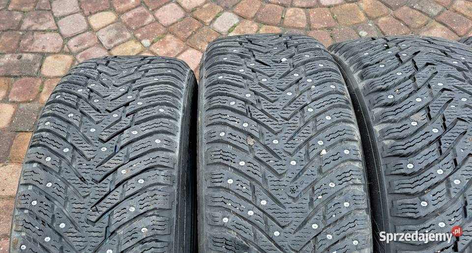 Opony zimowe z kolcami Nokian 22555 R17 Samochodowe