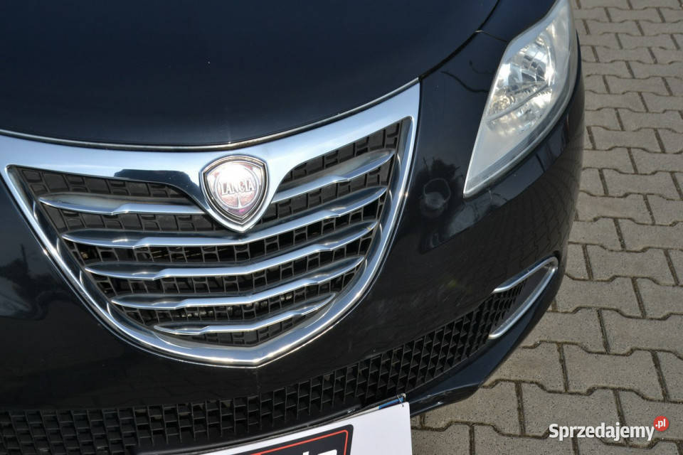 Lancia Ypsilon 12 benzynka 70 klimatyzacja fajny Kęty