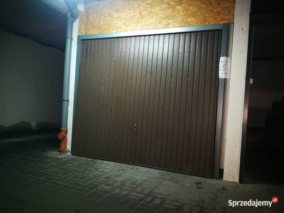 WYNAJMĘ MIEJSCE W GARAŻU CYNAMONOWA 3