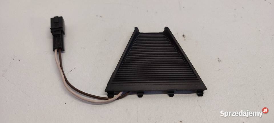 VW TIGUAN II OSŁONA CZUJNIKA DESZCZU 3G0845109 sprzedam