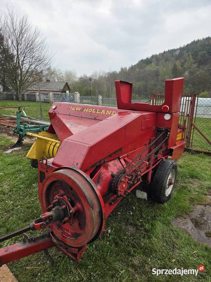Prasa kostkująca Holland Super Hayliner 268 nieuszkodzony