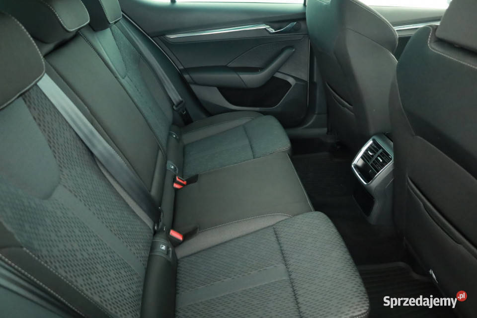 Skoda Octavia 14 TSI iV Rok produkcji 2022 mazowieckie Piaseczno