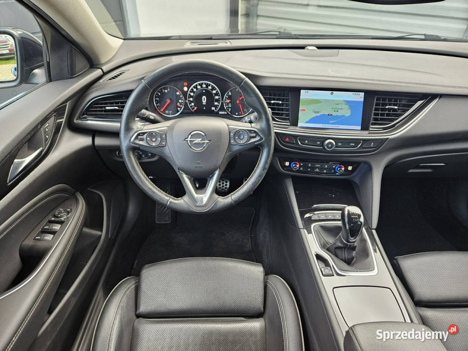 Opel Insignia 16 CDTI 136 skóry LED zadbana AGR Hatchback Gdynia