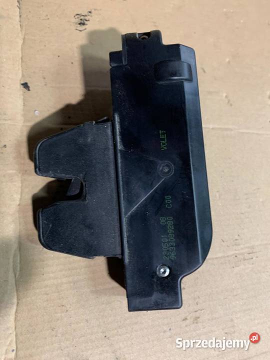 Zamek tylnej klapy citroen xsara Picasso osobowe Szczecin