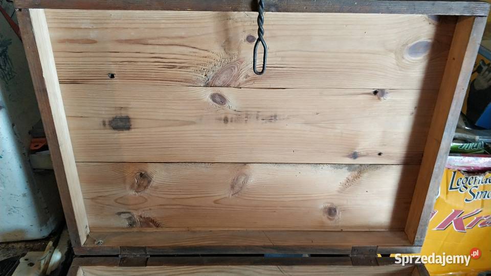 walizka kufer drewniana z drewna Jarosław