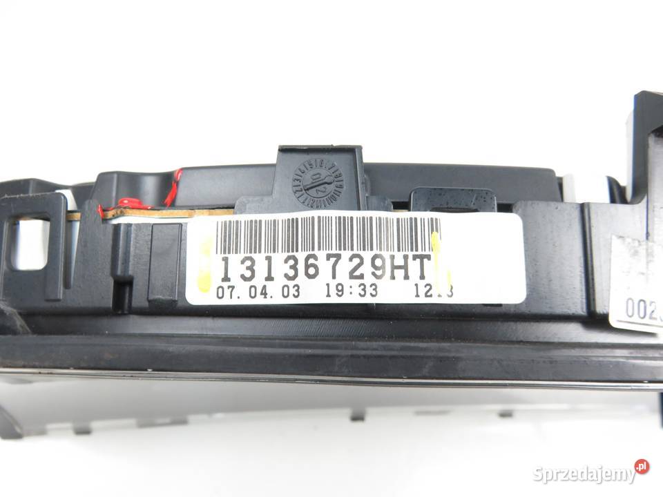 LICZNIK OPEL SIGNUM 22 DTI 16V 13136729HT małopolskie