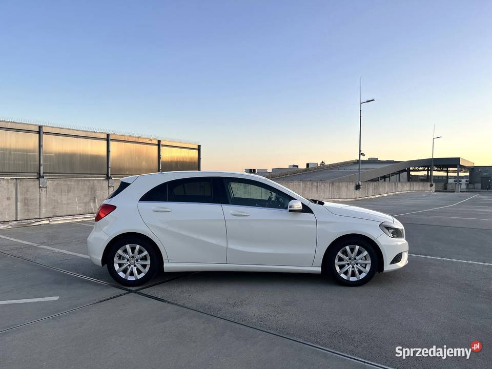 MercedesBenz A180 16 Benzyna Automat Skóra Navi ABS małopolskie