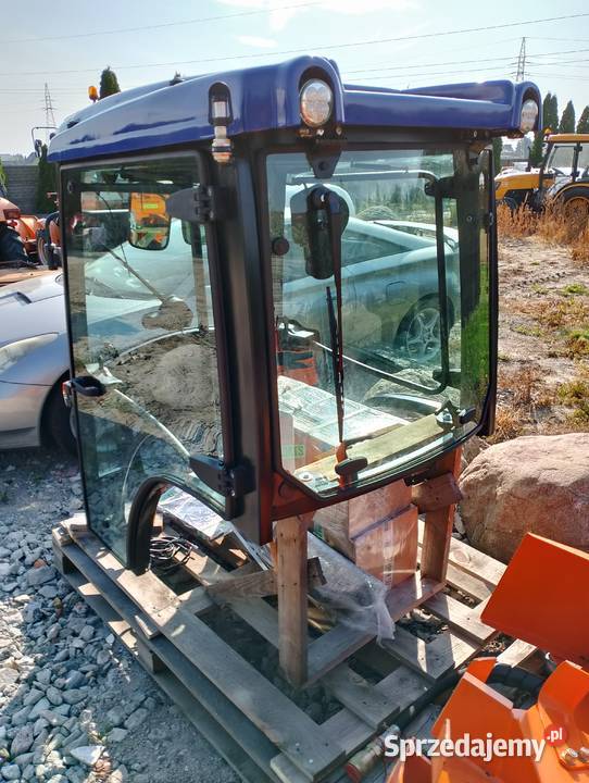 Kabina ochronna do ciągnika Farmtrac 26 4 WD Łęczyca