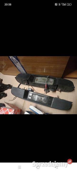 Volkswagen LT 28 31 35 40 50 drzwi szyba Rok produkcji 1995 Świerczów