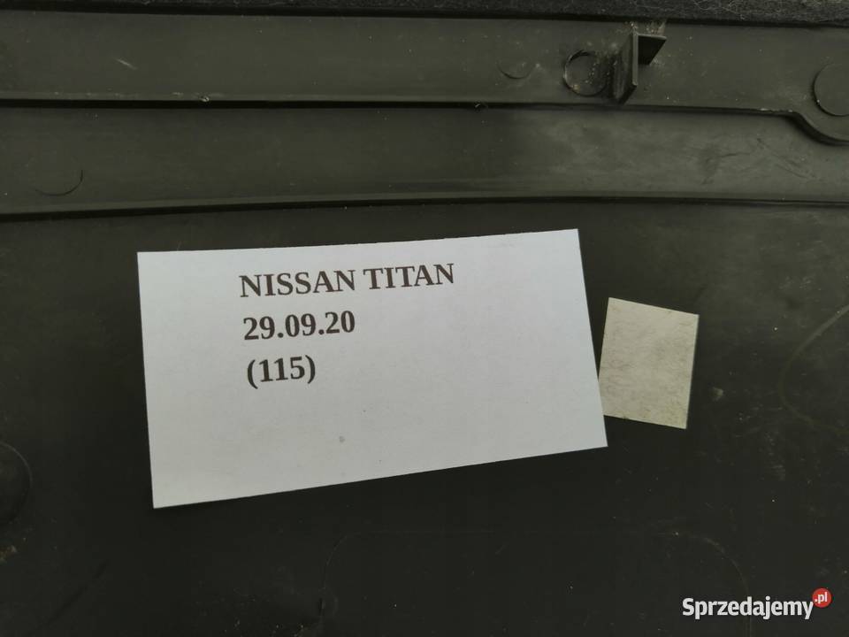OSŁONA DASZEK LICZNIKA ZEGARÓW NISSAN TITAN wielkopolskie Nowy Tomyśl