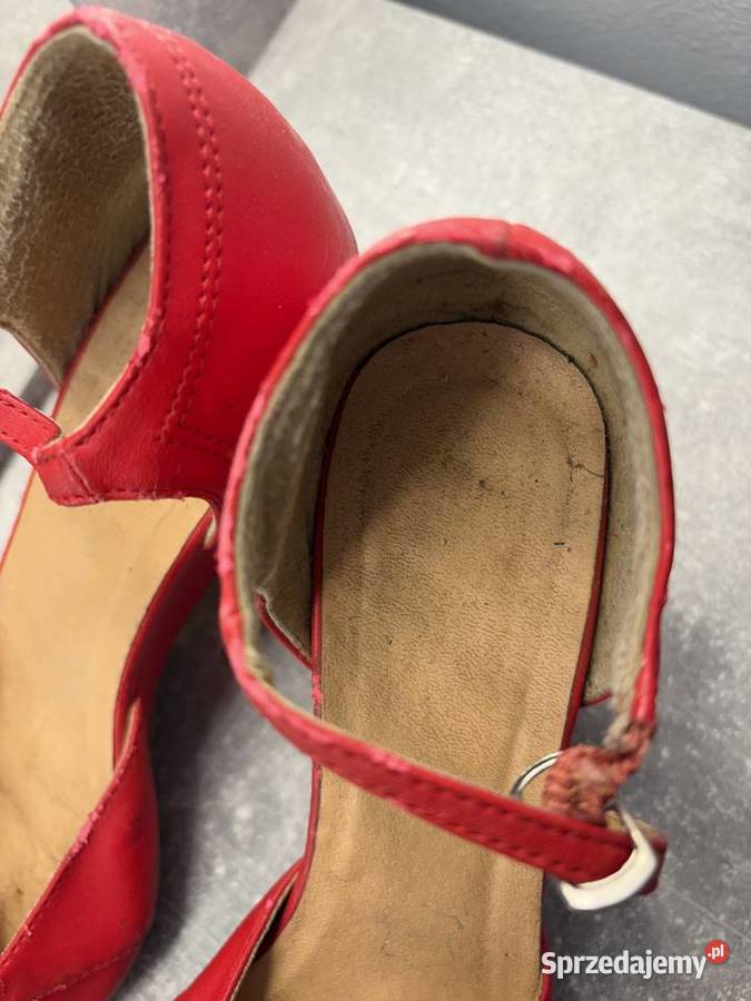Buty na koturnie czerwone vintage Jasło