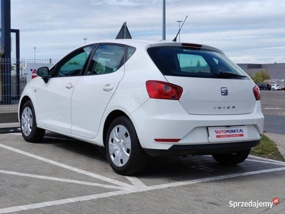 SEAT Ibiza 2015r salon Bezwypadkowy tempomat 166807km Poznań