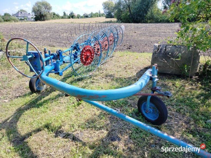 Sprzedam zgrabiarkę do siana Zgrabiarki i przetrząsacze Cyców