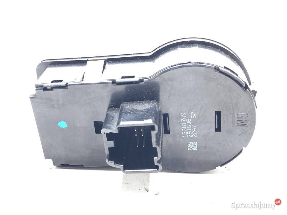 WŁĄCZNIK ŚWIATEŁ CHEVROLET CRUZE 13301749 Włączniki, sterowniki