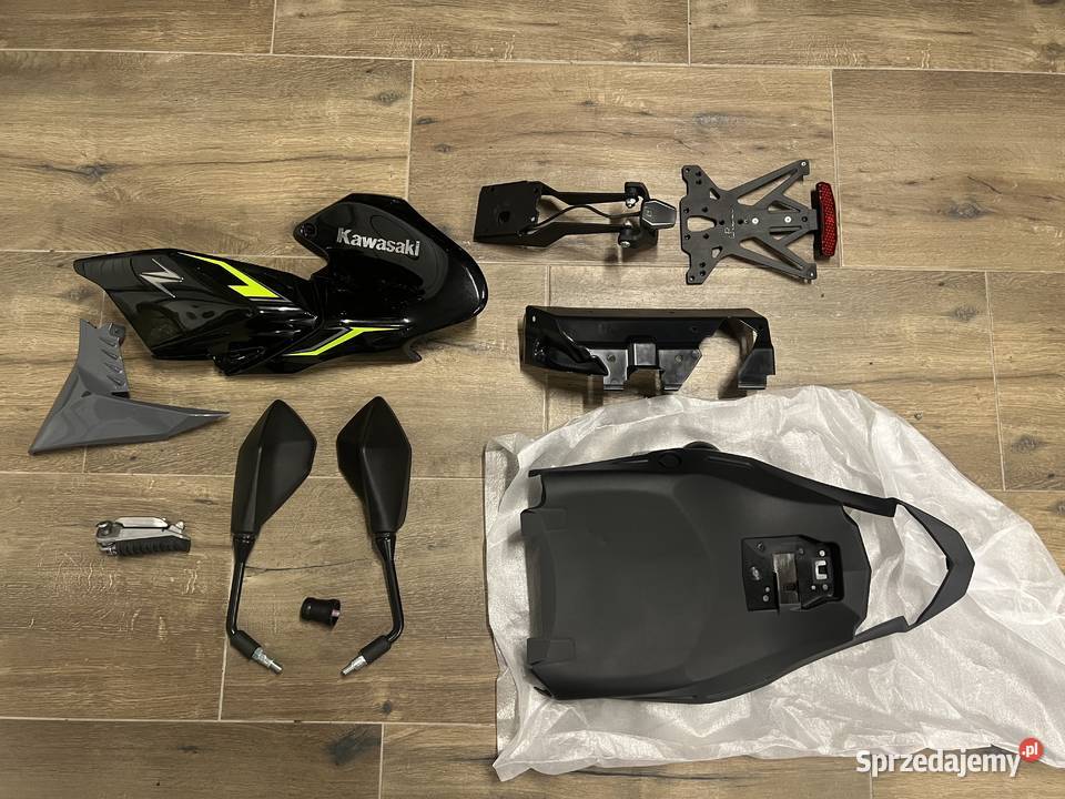 Kawasaki z900 boczek lewy ogon lusterka Plastiki Czchów