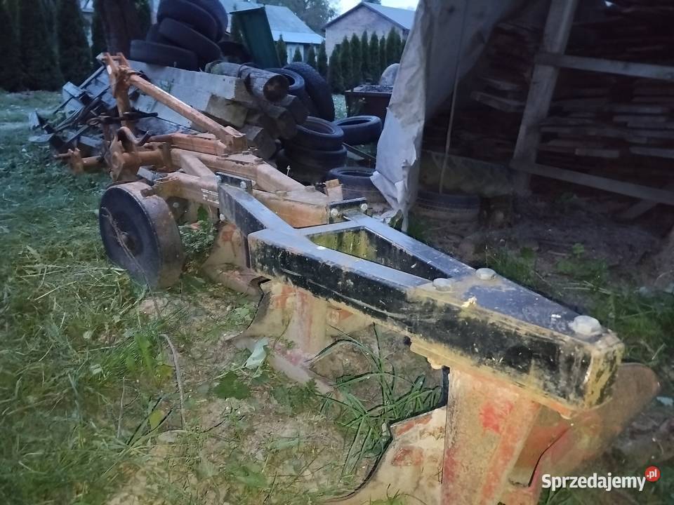 Pług 4 skibowy Pługi Lublin