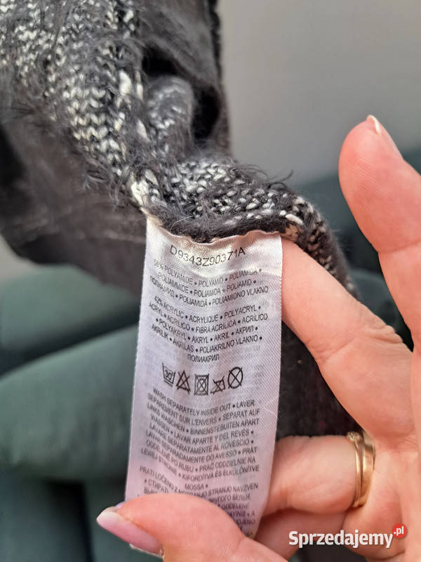 Miękki kardigan Sublevel w etniczne wzory S Rozmiar 36(S) Trąbki Wielkie