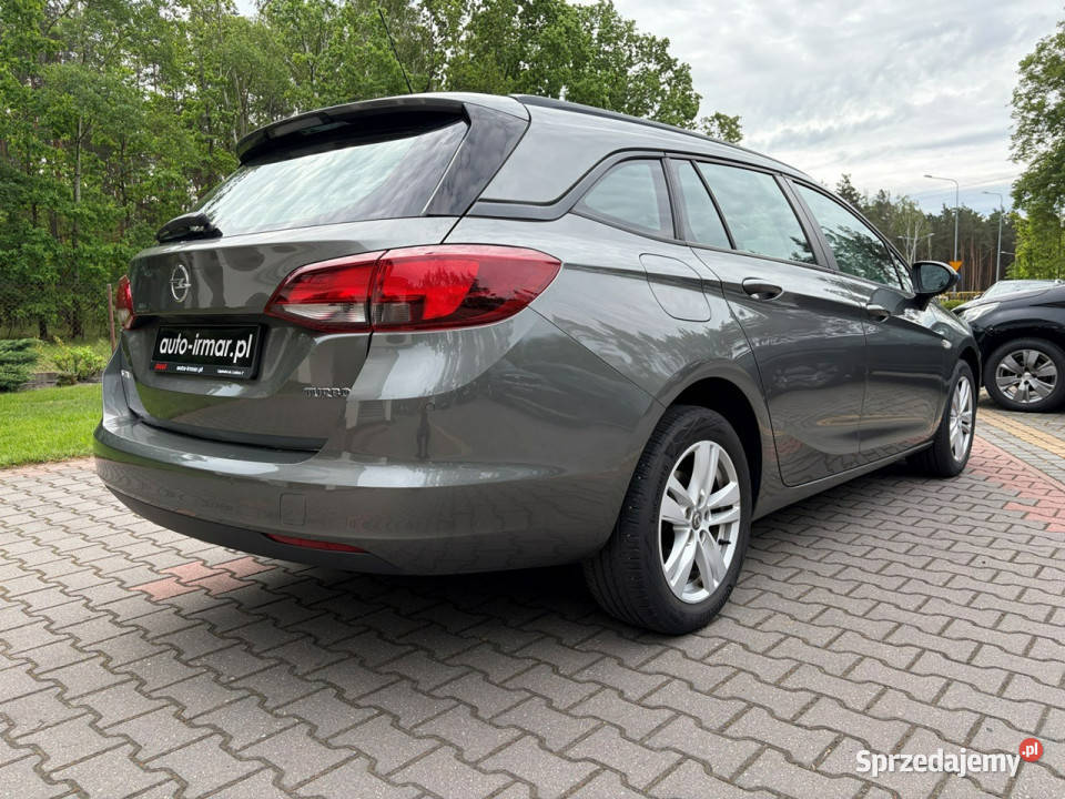 Opel Astra 14 150 Automat Alu felgi CarPlay FV23 Lipówki
