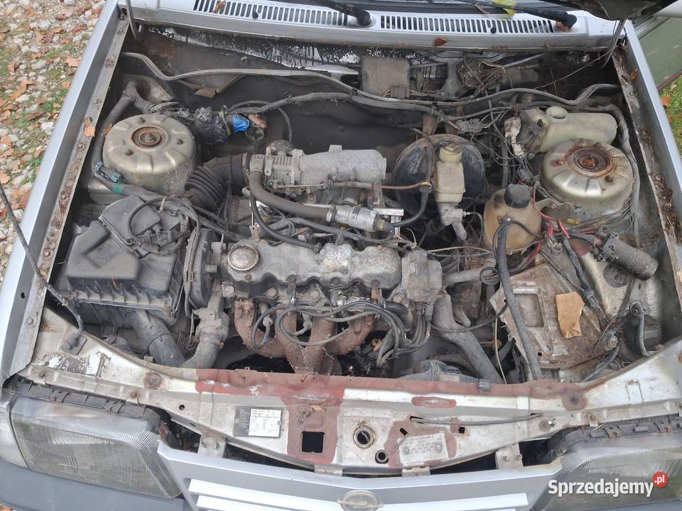 Opel Ascona C 20i 1988r Starachowice