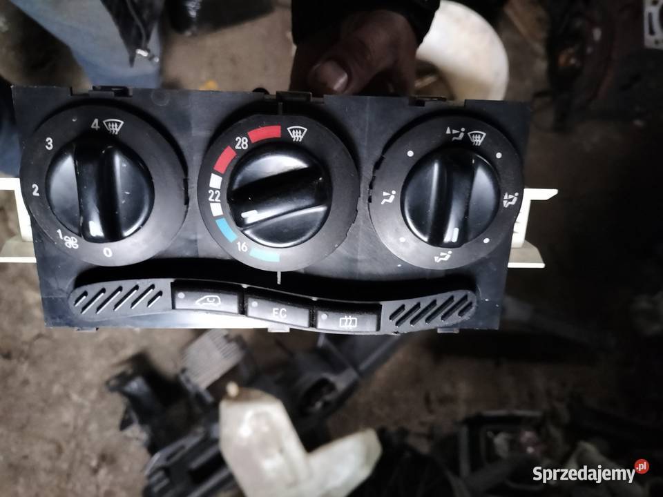 PANEL NAWIEWU MercedesBenz Aklasa A 170