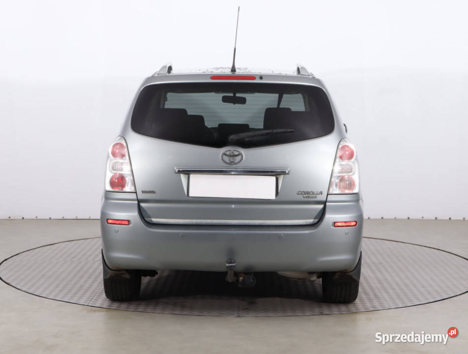 Toyota Corolla Verso 18 Piaseczno