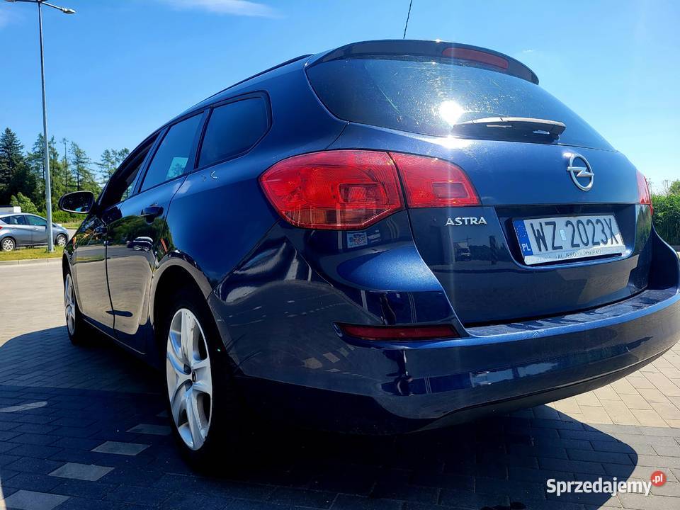 Astra J 16 Benzyna wersja Sports touer OKAZJA Astra Sochaczew