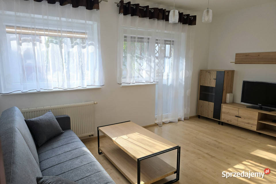 Naramowice ładne przytulne z nowymi meblami balkon