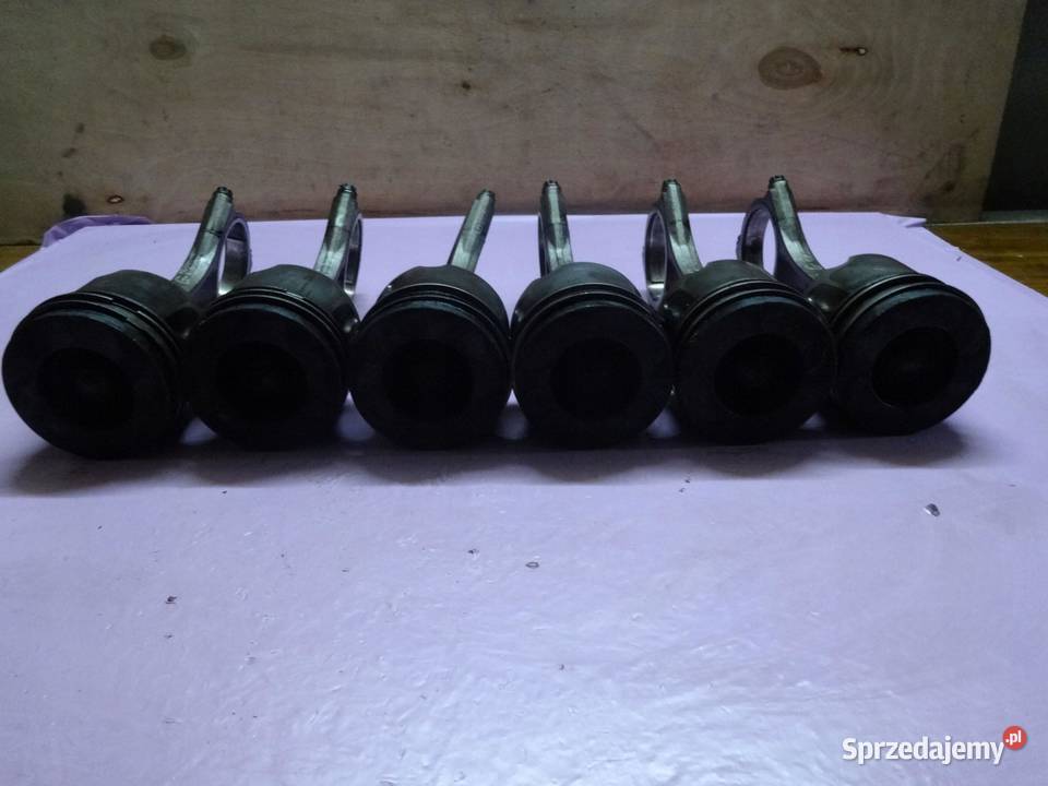 LAND ROVER DISCOVERY 4 30 TDV6 190 11R H268X Blok silnika