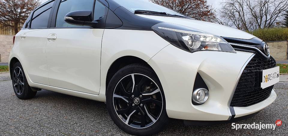 Toyota Yaris Selection rej 2017 tylko 36000 km Salon PL