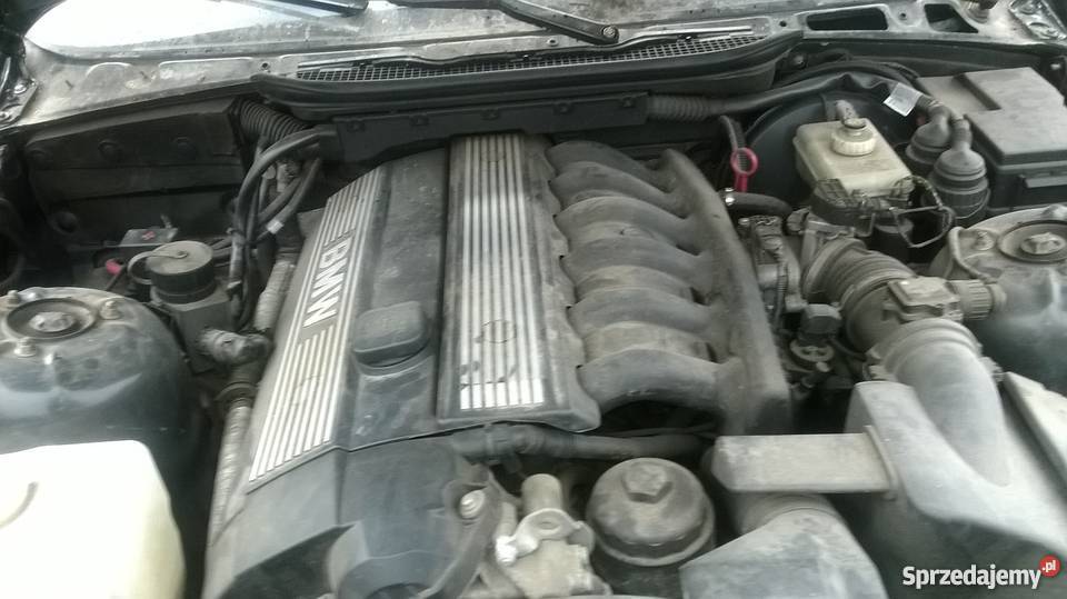 BMW E36 kombi 25 litra 2500cm3