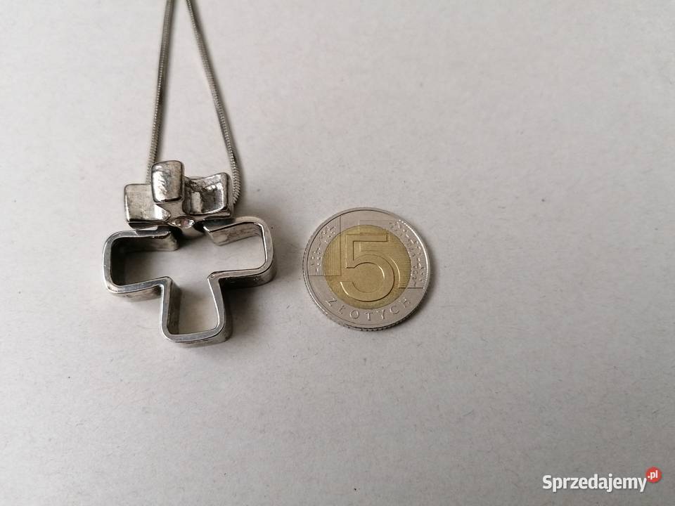 SRERNY KRZYŻ Z CYRKONIĄ STAL Łódź