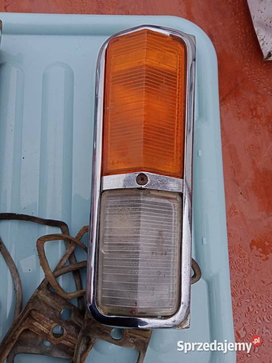 Fiat 125p 1300 kierunkowskazy L i P przednie 68 osobowe Oświetlenie