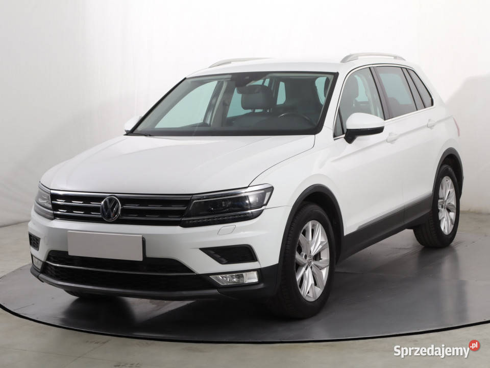 VW Tiguan 14 TSI elektrycznie ustawiane fotele śląskie
