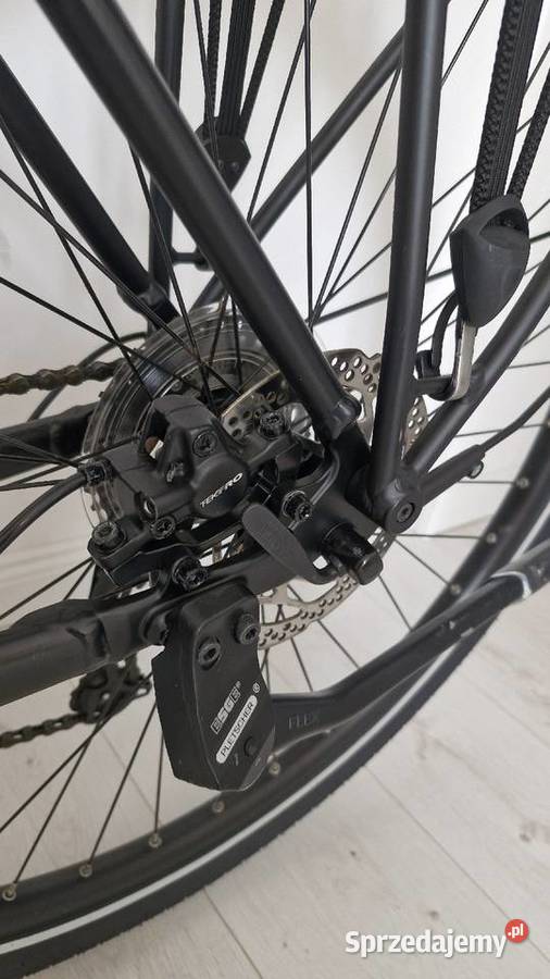 Rower elektryczny Trek Bosch Performance Cube