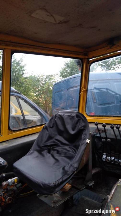 Koparko ładowarka ostrówek mazowieckie Ojrzeń